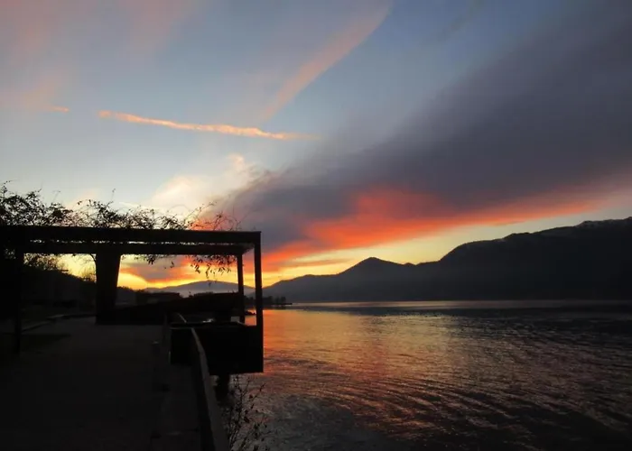 In Italy With Sea And Mountain Views Casa de Férias Agra