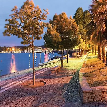 In Italy With Sea And Mountain Views Vakantiehuis Agra