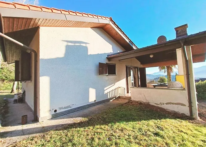 In Italy With Sea And Mountain Views * Agra