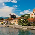 In Italy With Sea And Mountain Views Holiday home