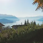 In Italy With Sea And Mountain Views Holiday home *