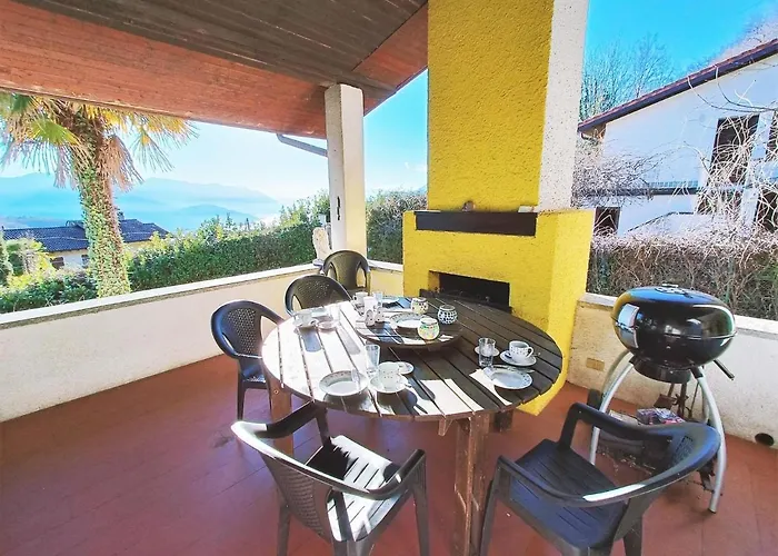 In Italy With Sea And Mountain Views Dom wakacyjny Agra